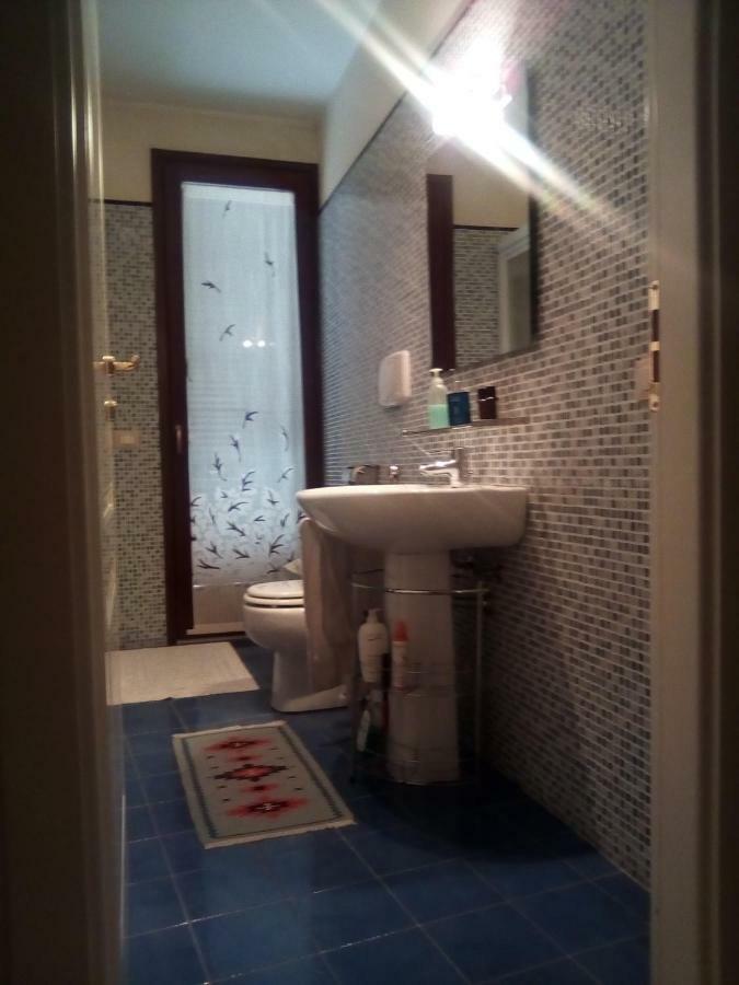 B&B Zia Lelly Fano Extérieur photo