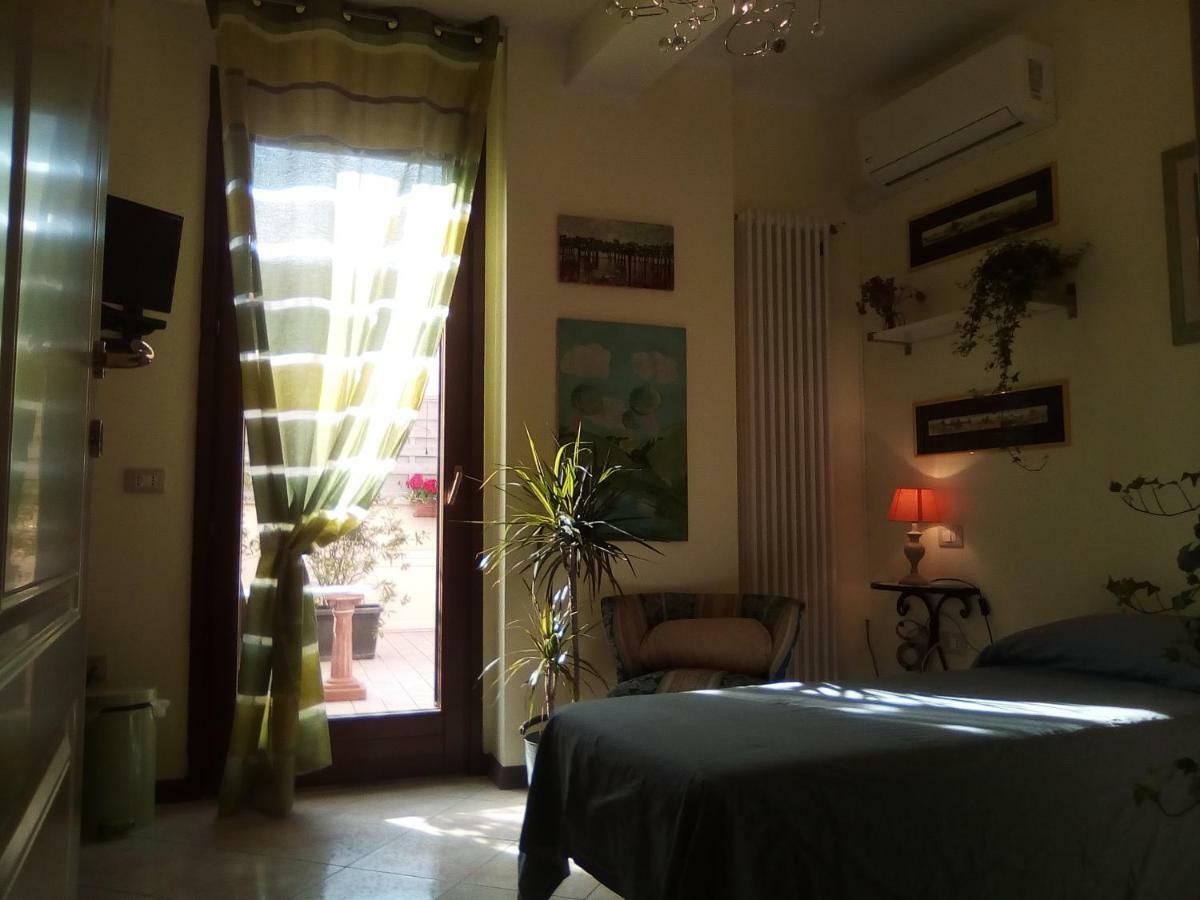 B&B Zia Lelly Fano Extérieur photo